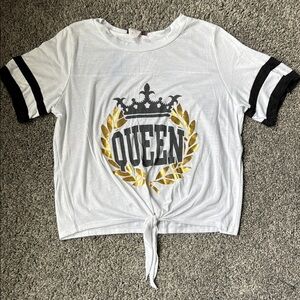 Queen White, Black, & Gold Graphic Tie Front Tee